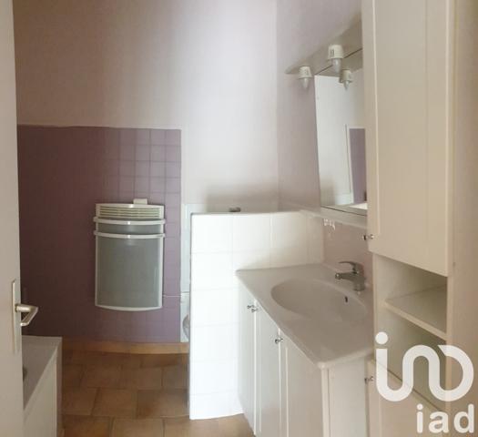 Location appartement 4 pièces 95 m² Noyers-sur-Jabron