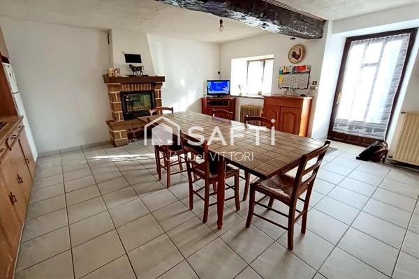 Maison 3 chambres, hangar, terrain avec plan d'eau