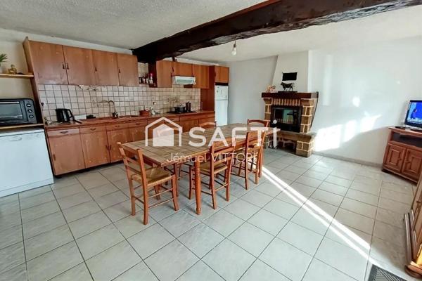 Maison 3 chambres, hangar, terrain avec plan d'eau