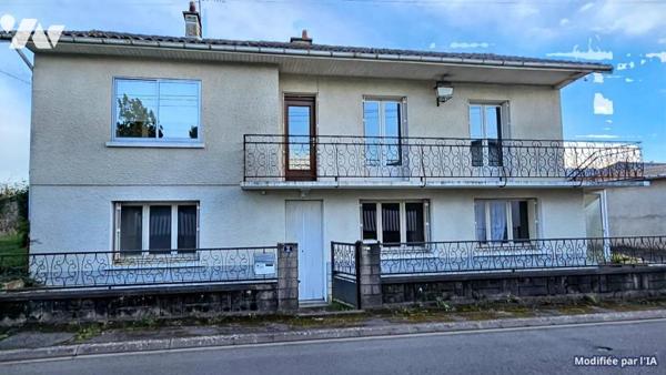 A vendre à VALENCE-EN-POITOU, COUHE,  Un pavillon sur sous-sol, de 166 au sein d'un terrain de 797m²
