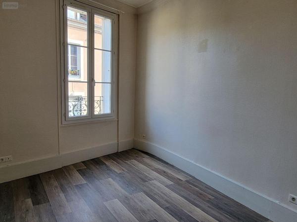 Immeuble de rapport à vendre à Châteaudun dans l'Eure-et-Loir (28200), ref : RCS/654