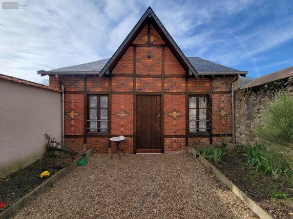 Immeuble de rapport à vendre à Châteaudun dans l'Eure-et-Loir (28200), ref : RCS/654