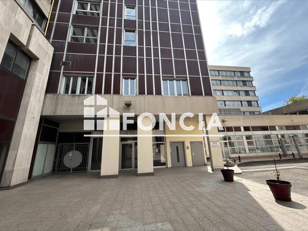 Location Appartement 2 pièces 62.4 m² - 33 AVENUE DU PT KENNEDY Mulhouse 68200