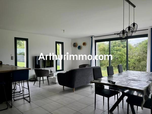 Vente                                                      Maison
                        
                     5 pièces                      121 m2                     à Nueil-les-Aubiers