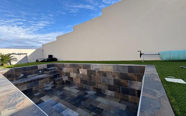 Maison à vendre    5 pièces •  Narbonne