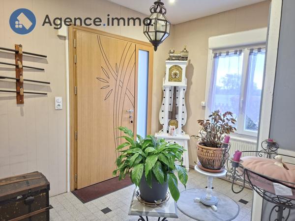 À vendre - Maison plain-pied, 5 pièces située à Saint-Ouen-en-Belin (72220)