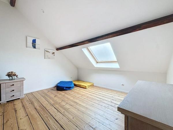 Maison mitoyenne 2 côtés Marcq-en-Baroeul 225 m²