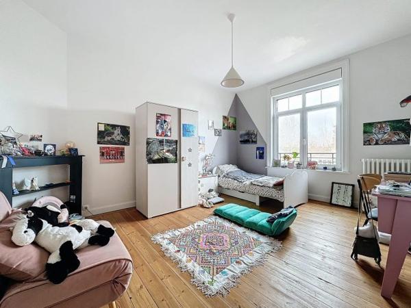 Maison mitoyenne 2 côtés Marcq-en-Baroeul 225 m²