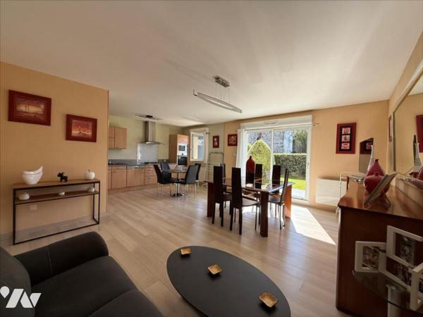 T3 CENTRE VILLE DOL AVEC JARDIN ET GARAGE