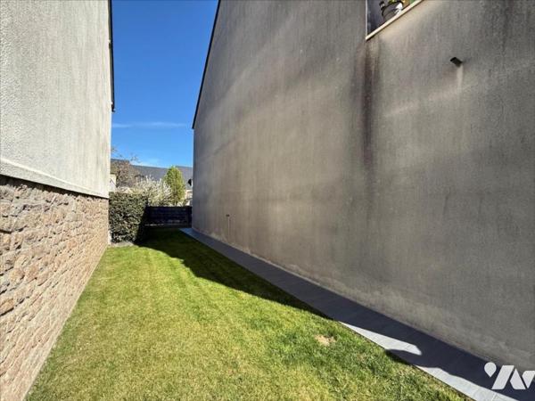 T3 CENTRE VILLE DOL AVEC JARDIN ET GARAGE