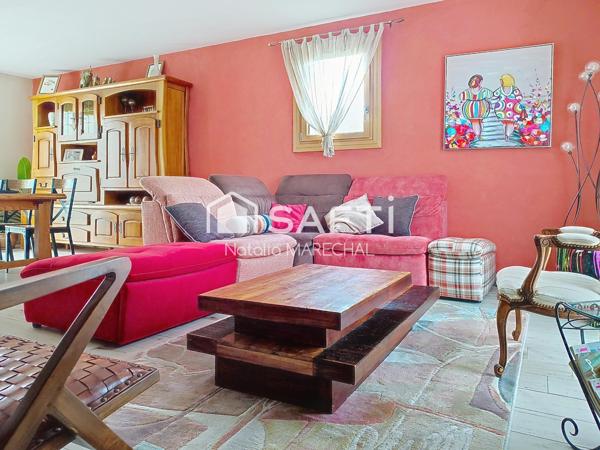 Le calme, le charme et la piscine