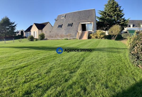 À vendre - Maison individuelle, 5 pièces située à Château-la-Vallière (37330)