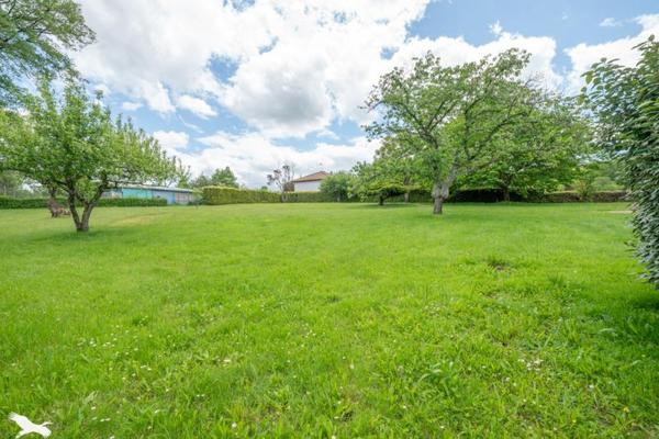 Maison à vendre |  Chassenon |  7 pièces | 136 m²