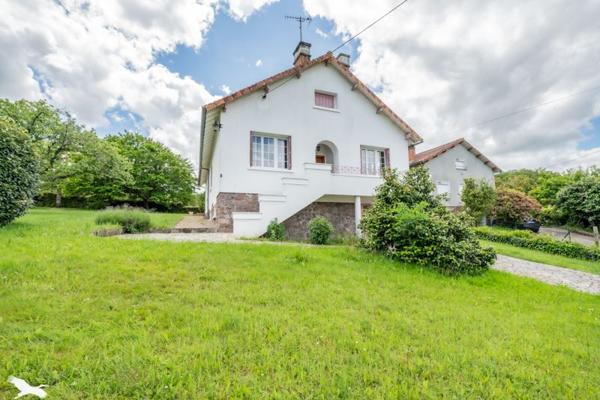 Maison à vendre |  Chassenon |  7 pièces | 136 m²