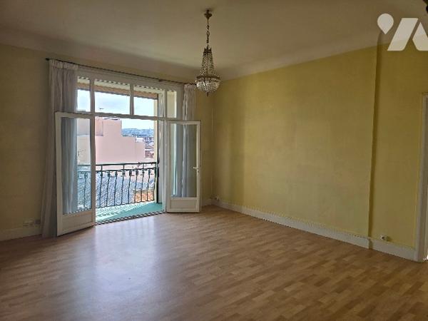Appartement de 45 m T1 Bis.