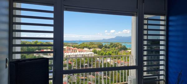 Pointe-à-Pitre (97110) Grand T4 vue mer unique