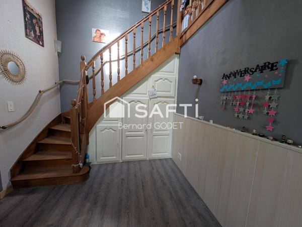 Maison 200M² 5 chambres proche Chef-Boutonne