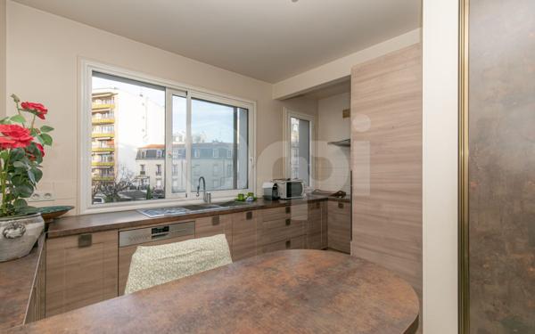 Appartement à vendre    4 pièces • 127,14 m2 Nogent-sur-Marne