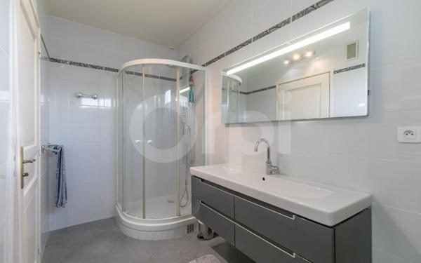 Appartement à vendre    4 pièces • 127,14 m2 Nogent-sur-Marne