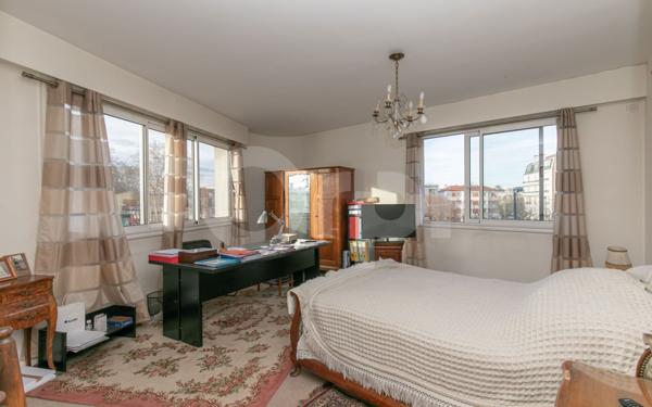 Appartement à vendre    4 pièces • 127,14 m2 Nogent-sur-Marne