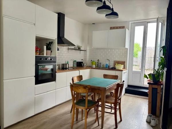 type 3 A LOUER - LA MADELEINE centre - 67.1 m 2 - 1 230 € charges comprises par mois