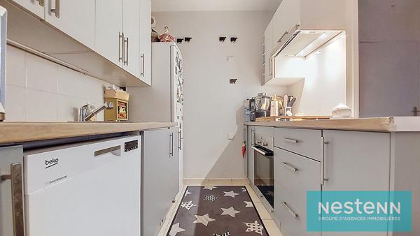 Appartement ISTRES, 2 pièces, rez de chaussée avec terrasse et garage.