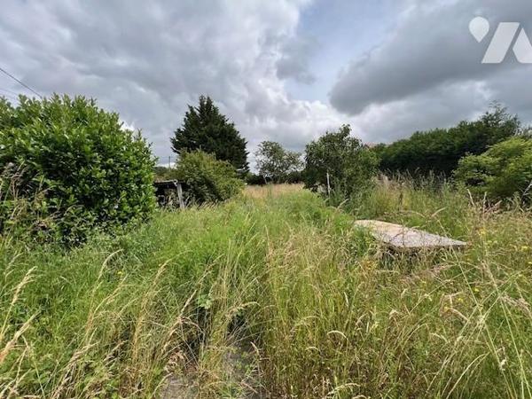 MESNIL EN OUCHE EPINAY MAISON STYLE FERMETTE AVEC JARDIN ET GARAGE