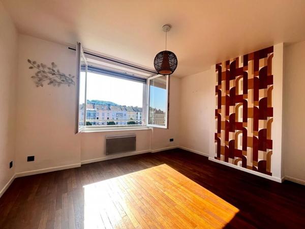 Location Appartement 97.26 m² - ÉPinal 88000