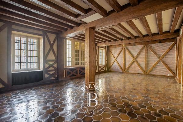 Vaux-sur-Seine, Propriété 7 Chambres -  360 m² à vendre
