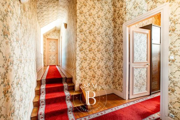 Vaux-sur-Seine, Propriété 7 Chambres -  360 m² à vendre