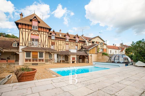 Vaux-sur-Seine, Propriété 7 Chambres -  360 m² à vendre