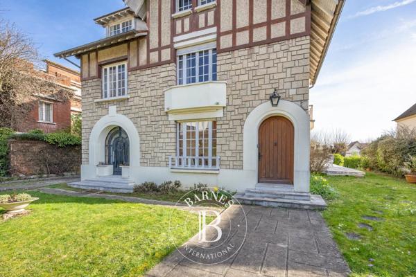 Sceaux, Maison 9 Chambres -  300 m² à vendre