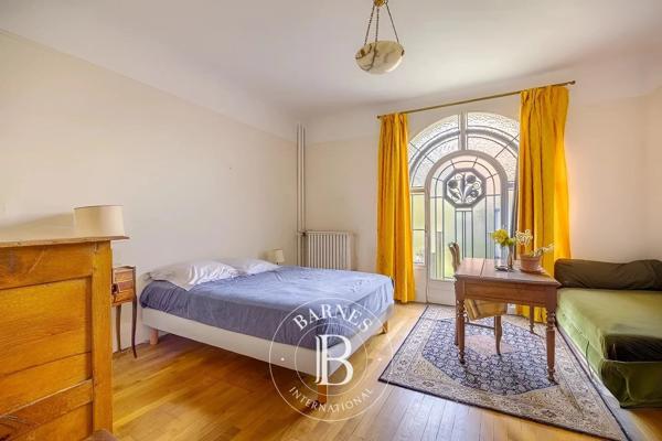 Sceaux, Maison 9 Chambres -  300 m² à vendre