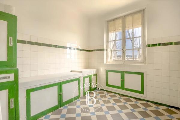 Sceaux, Maison 9 Chambres -  300 m² à vendre
