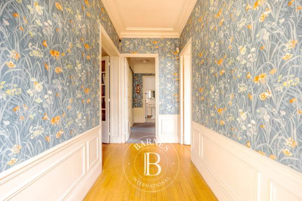 Sceaux, Maison 9 Chambres -  300 m² à vendre