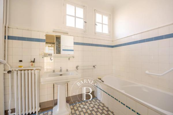 Sceaux, Maison 9 Chambres -  300 m² à vendre