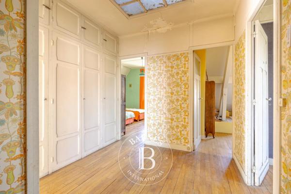 Sceaux, Maison 9 Chambres -  300 m² à vendre
