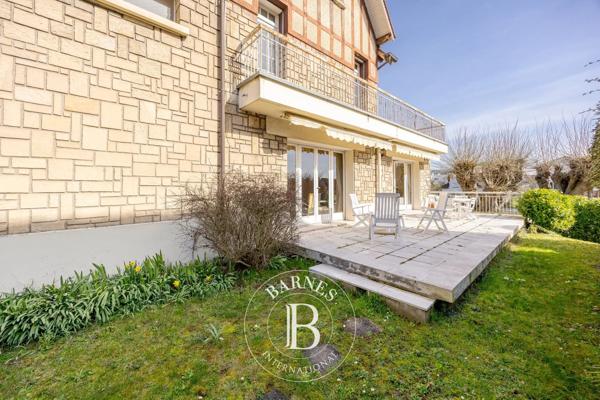 Sceaux, Maison 9 Chambres -  300 m² à vendre