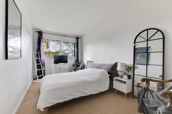 Ecully, dans résidence de standing appartement familial avec terrasse de 120 m2