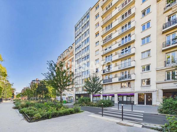 Vente Appartement 3 pièces de 54m² - 75020 Paris