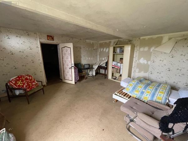 Maison à vendre à Lhomme dans la Sarthe (72340), ref : 13816/1197   
PROCHE ROUTE DEPARTEMENTALE
