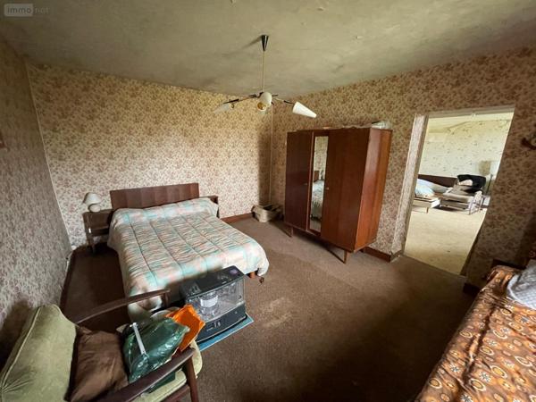 Maison à vendre à Lhomme dans la Sarthe (72340), ref : 13816/1197   
PROCHE ROUTE DEPARTEMENTALE