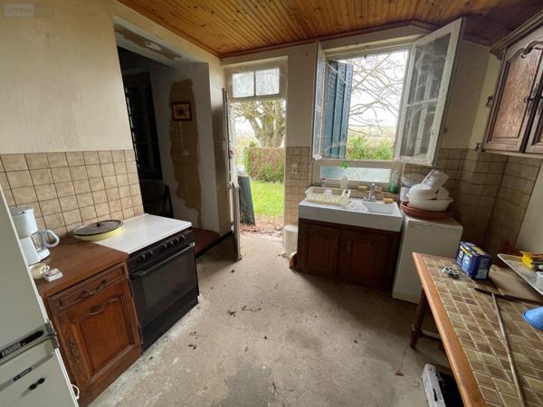Maison à vendre à Lhomme dans la Sarthe (72340), ref : 13816/1197   
PROCHE ROUTE DEPARTEMENTALE