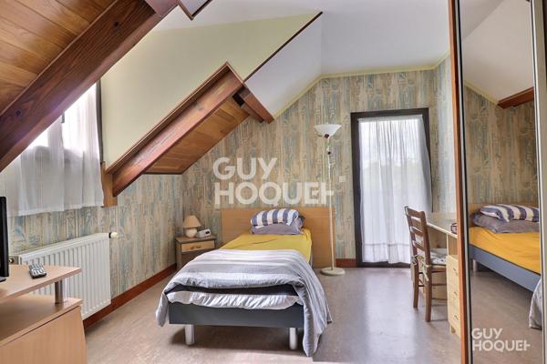 A VENDRE Villa Brétigny Sur Orge 11 pièces 247 m2 sur 1000 m² de terrain