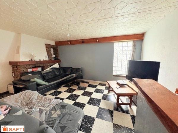 Maison semi individuelle à rénover à Saultain, actuellement louée /Spécial Investisseur