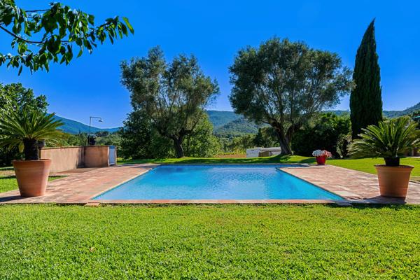 Exclusivité - Villa au calme avec vue dégagée sur la campagne