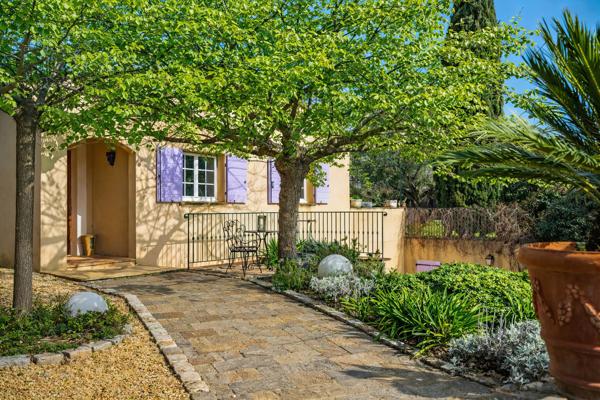 Exclusivité - Villa au calme avec vue dégagée sur la campagne