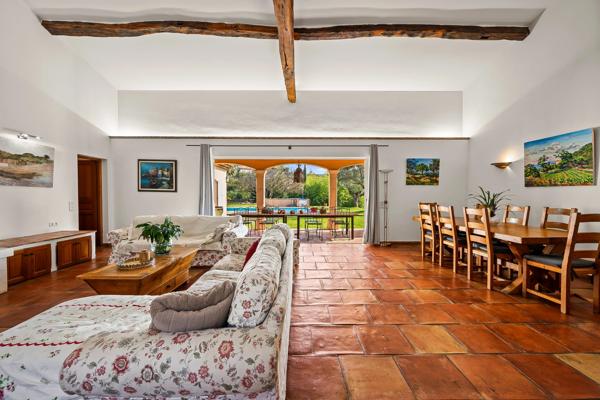 Exclusivité - Villa au calme avec vue dégagée sur la campagne