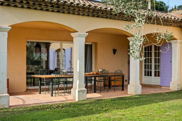 Exclusivité - Villa au calme avec vue dégagée sur la campagne