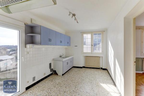 Immeuble à vendre 236m²